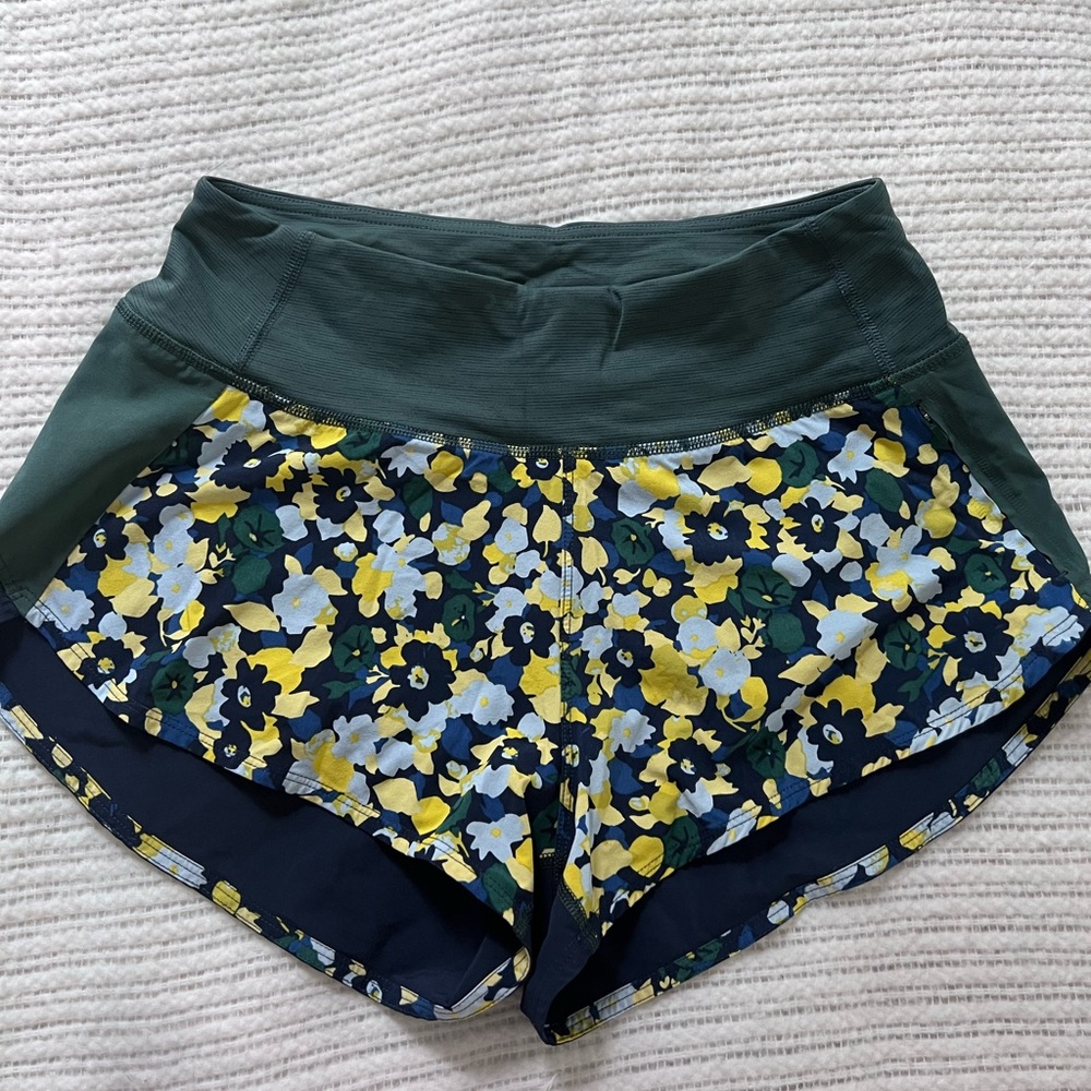 Outdoor Voices Hudson Running Shorts 2.5"